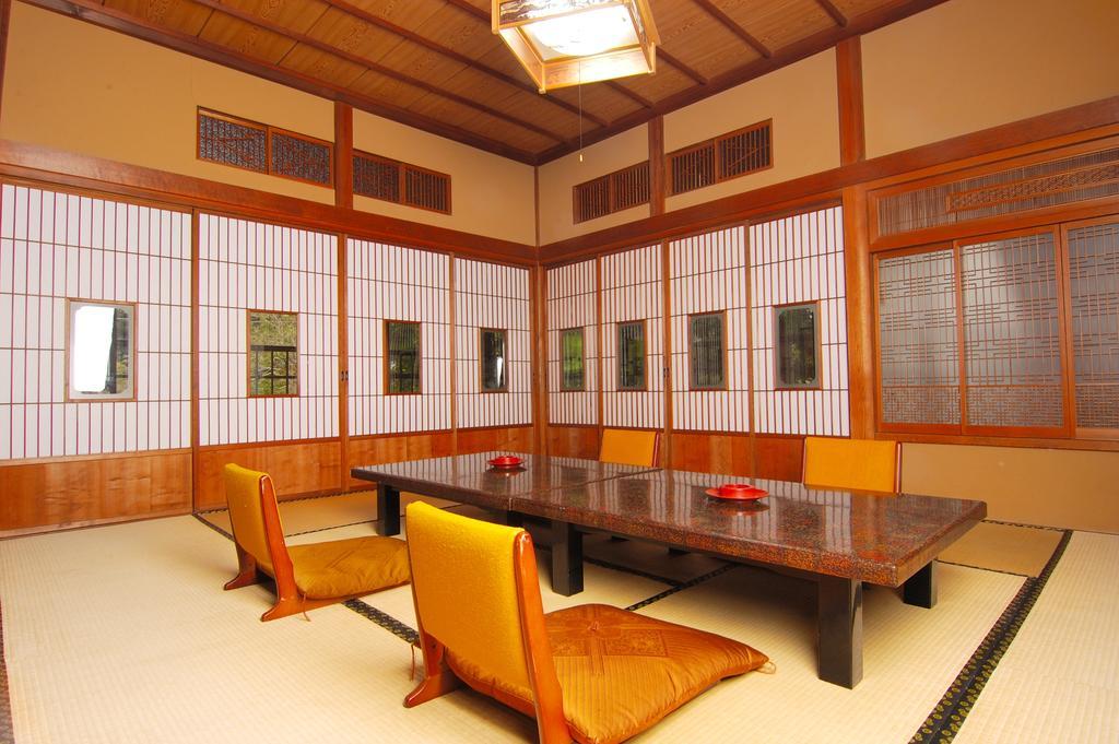 Sansou Nagisa Hotel Isehara Exterior photo